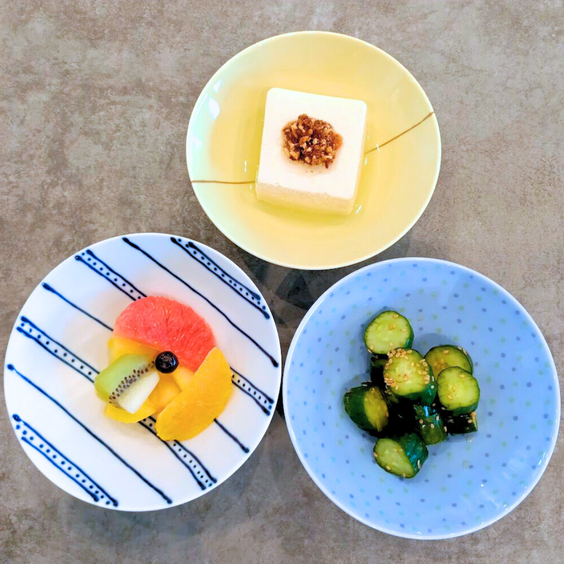 秋の食卓フェア開催中～白山陶器の平茶わん編～