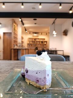 【米沢市 カフェ】ごろっとブルーベリーのスイーツが登場｜nagomu